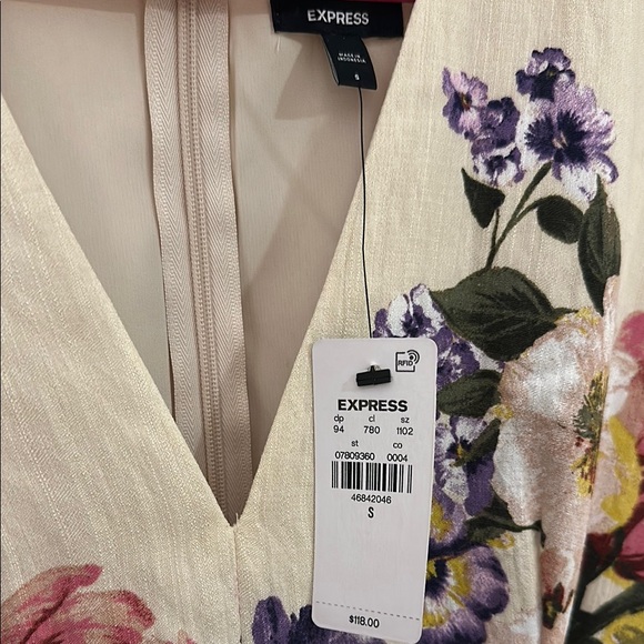 Express Cream Floral Dress with side Cutouts - Picture 3 of 5